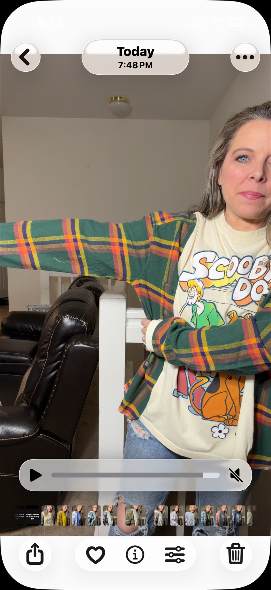 Upcycled Scooby-Doo – women's XL T-shirt with flannel sleeves – sleeves, more narrow ￼