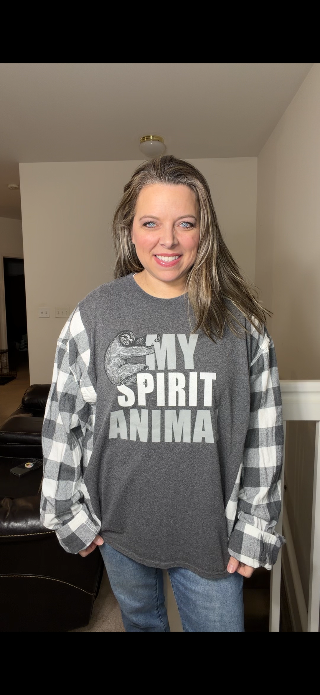 Upcycled Spirit Animal- women's 4X/5X – Tshirt with flannel sleeves
