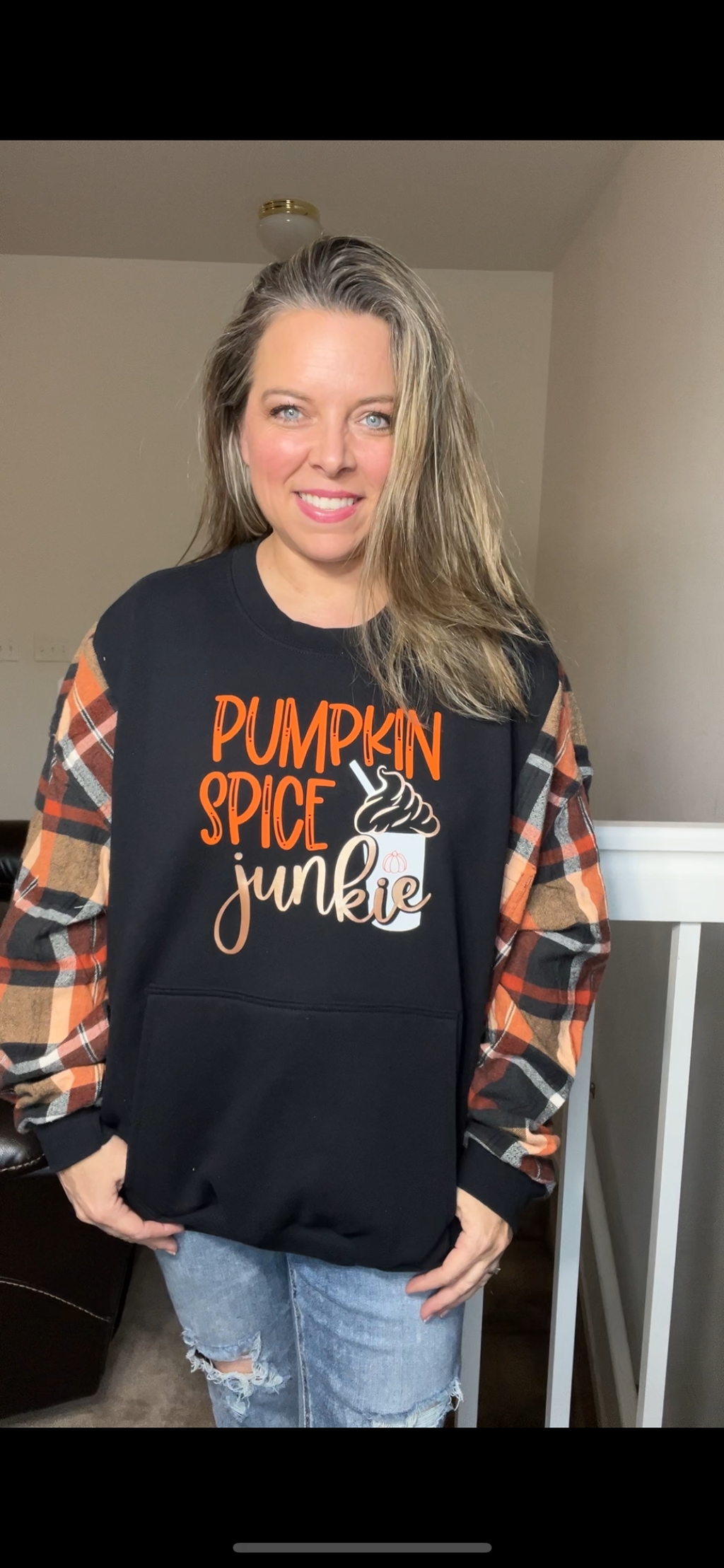 Upcycled Pumpkin spice – women’s 1X – midweight sweatshirt with flannel sleeves￼