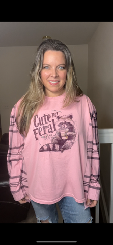 Upcycled Feral – women’s 1X T-shirt with thin flannel sleeves