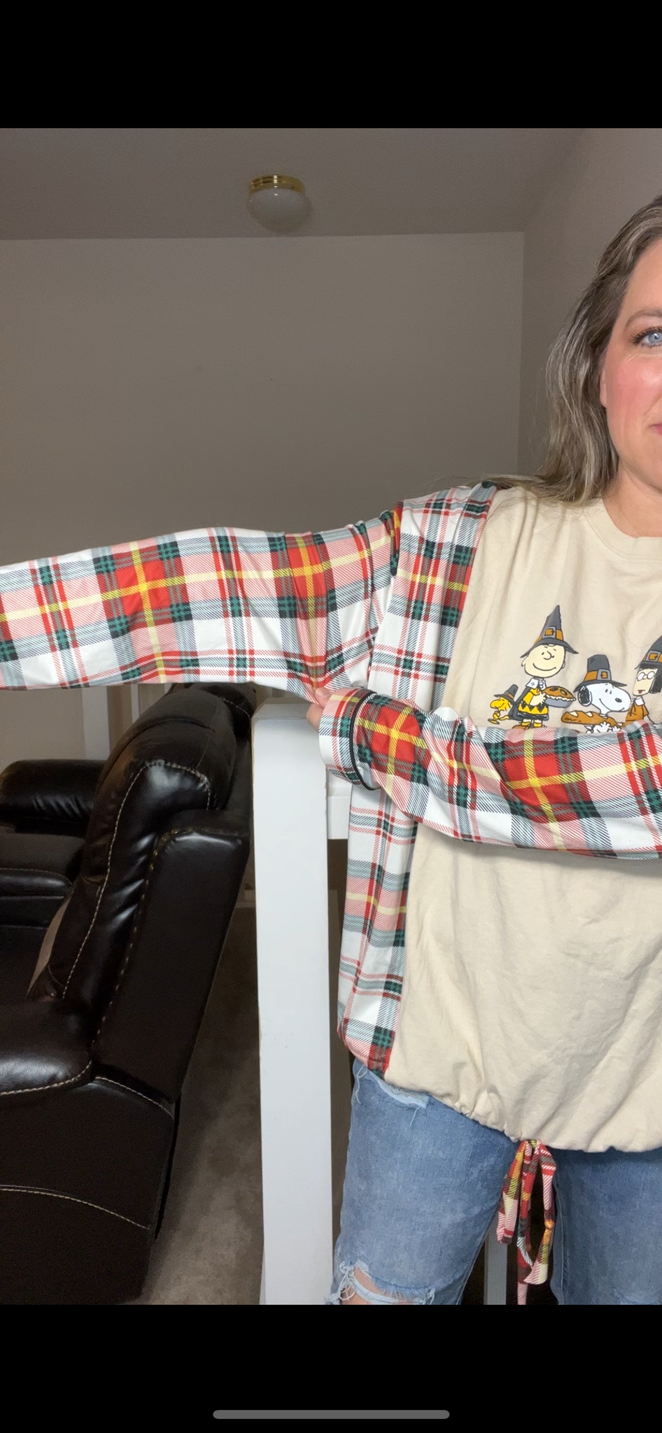 Upcycled Thanksgiving – women’s 2X – T-shirt with jersey sleeves