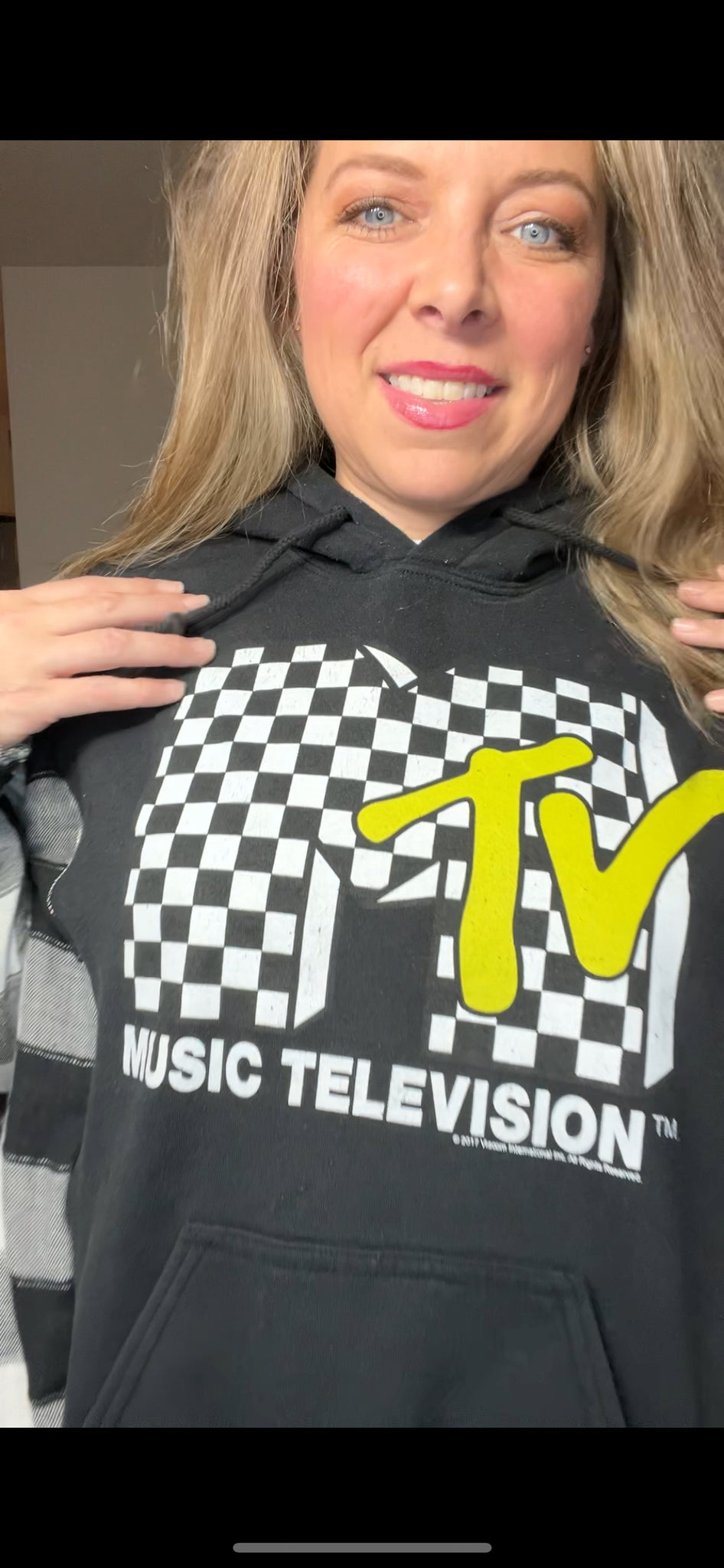 MTV - woman’s large