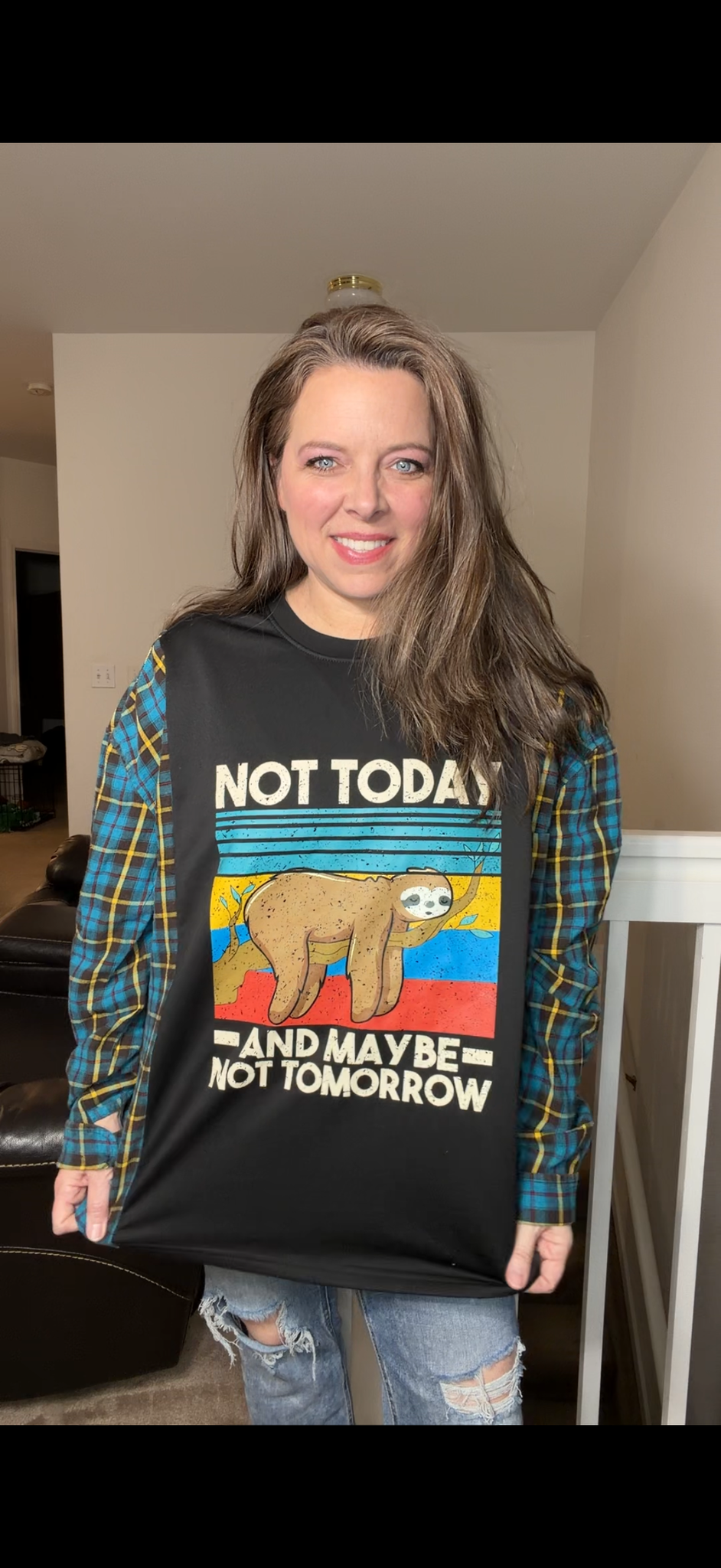 Upcycled Sloth - women's 2X/3X T-shirt with flannel sleeves