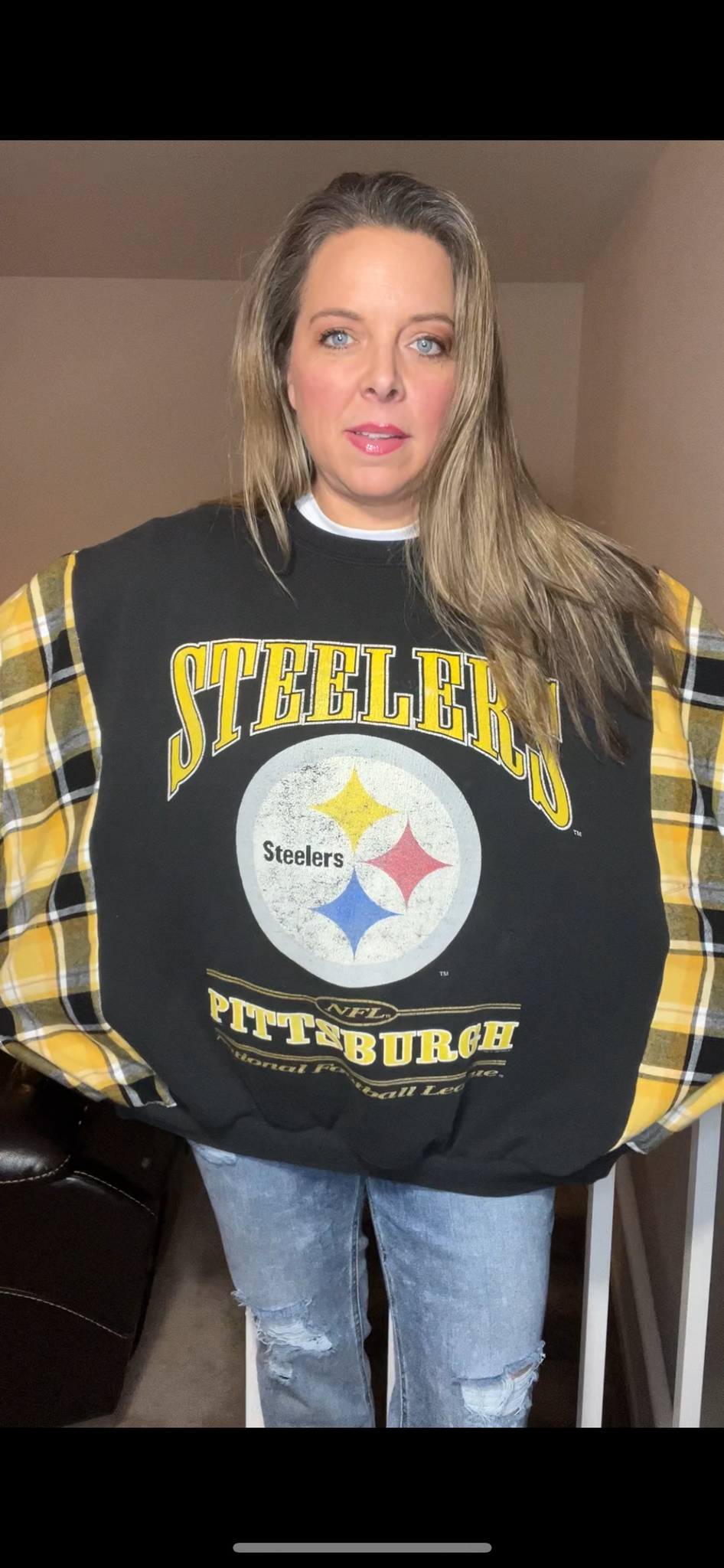 Upcycled Steelers – women’s 3X – midweight sweatshirt with flannel sleeves￼