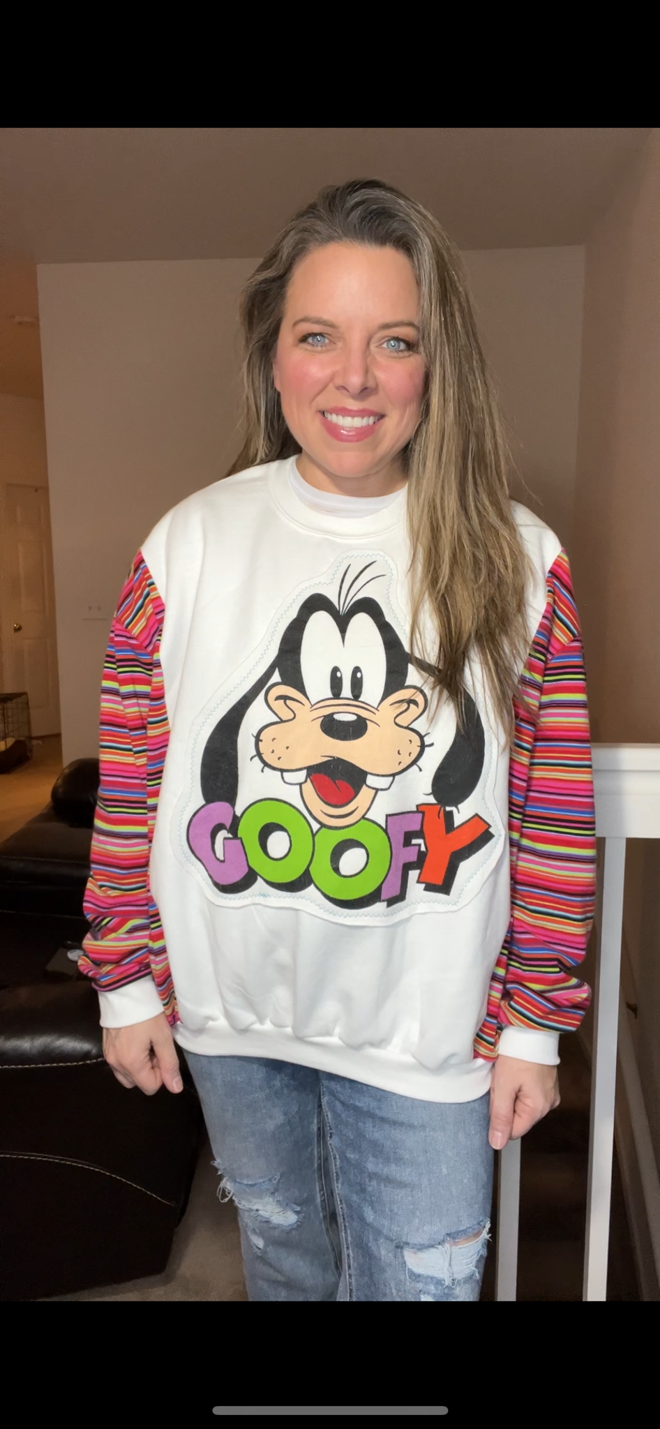 Upcycled Goofy – women’s large – midweight sweatshirt with soft, stretchy knit sleeves￼