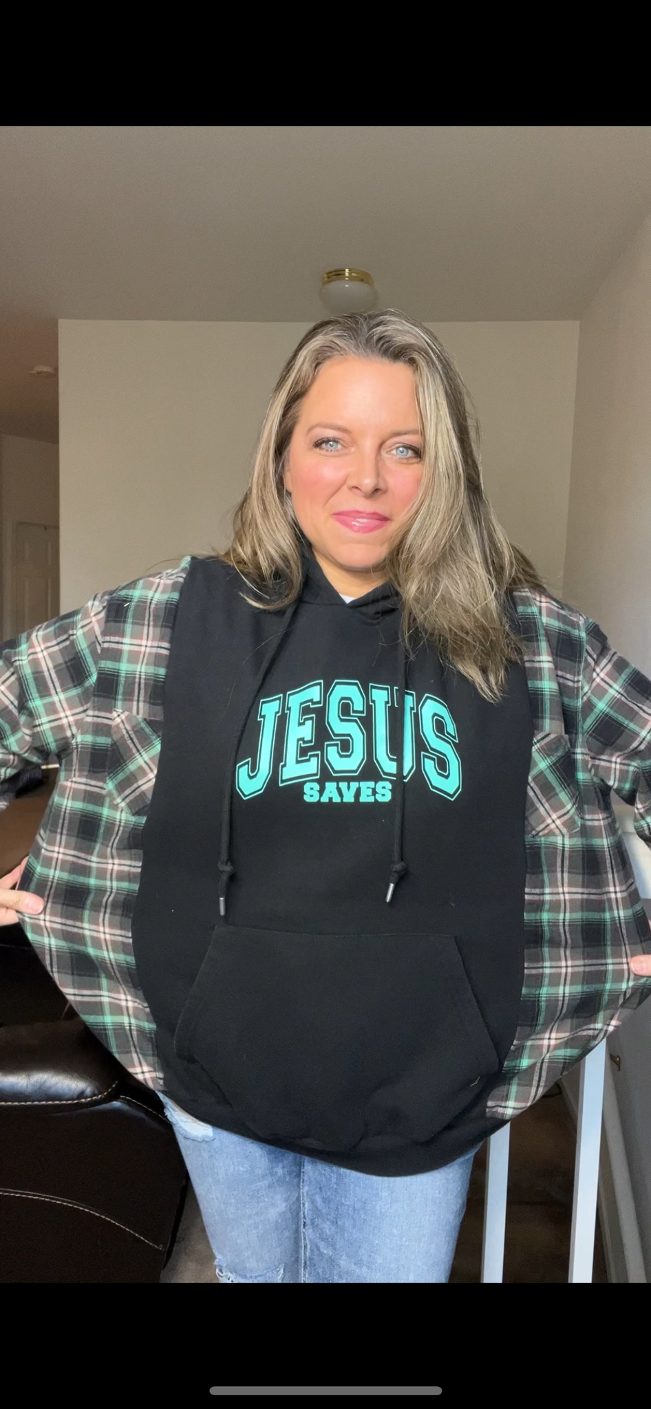 Upcycled Jesus – women’s XL/1X – midweight sweatshirt with flannel sleeves￼