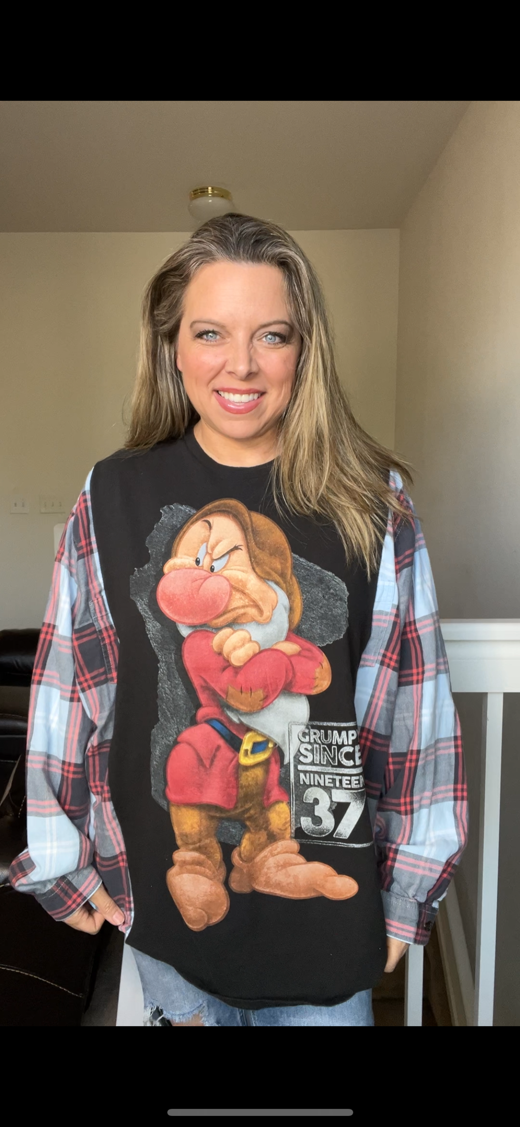 Upcycled Grumpy – women’s 2X/3X T-shirt with flannel sleeves