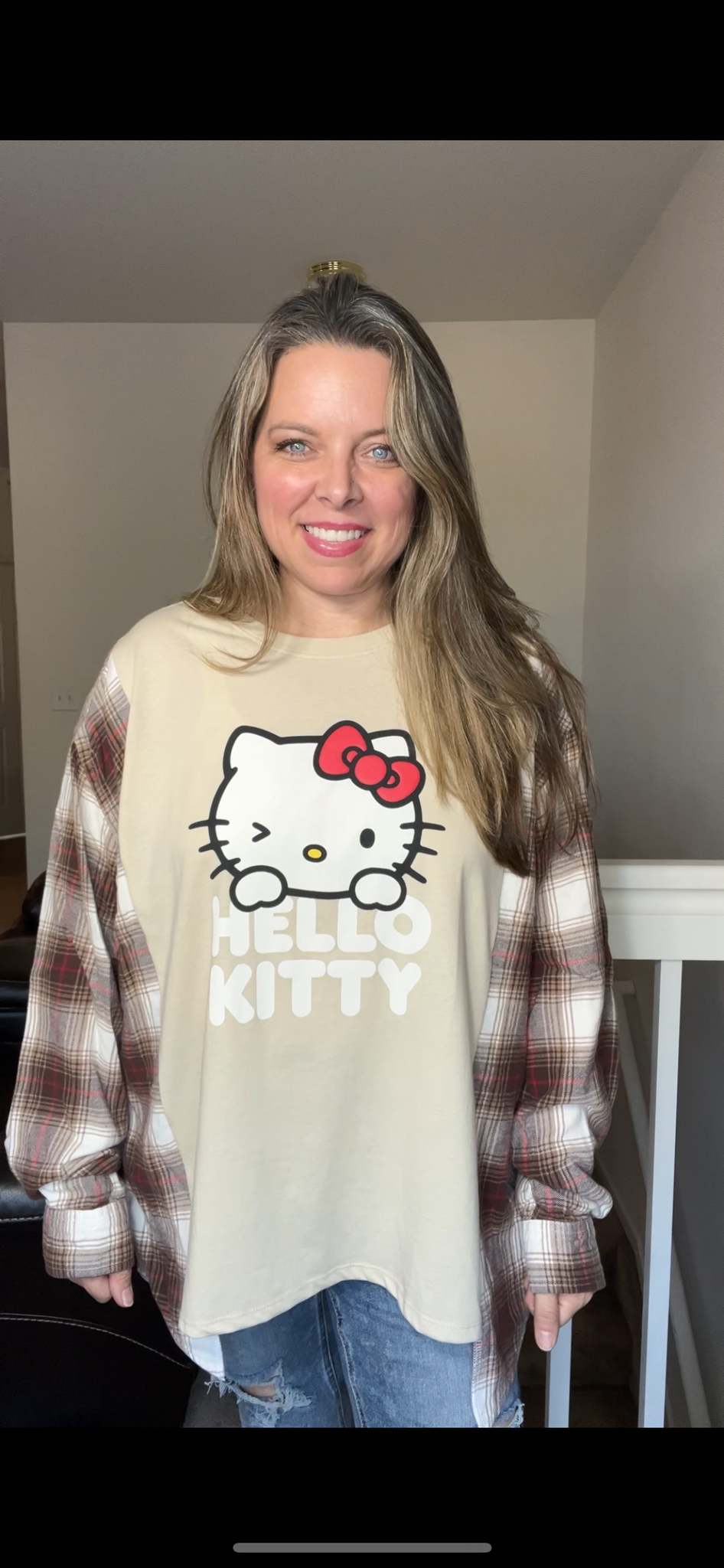 Upcycled Hello Kitty, tan – women’s 2X – T-shirt with flannel sleeves