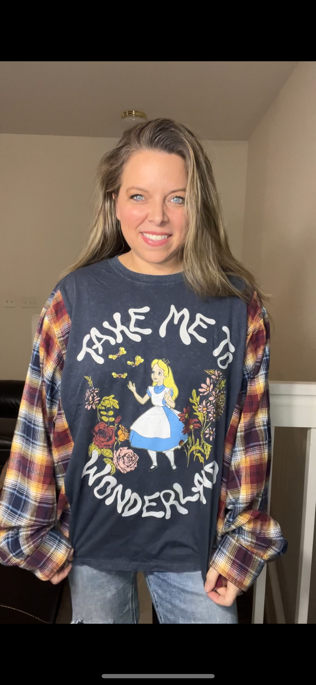 Upcycled Wonderland – women’s 4X T-shirt with flannel sleeves