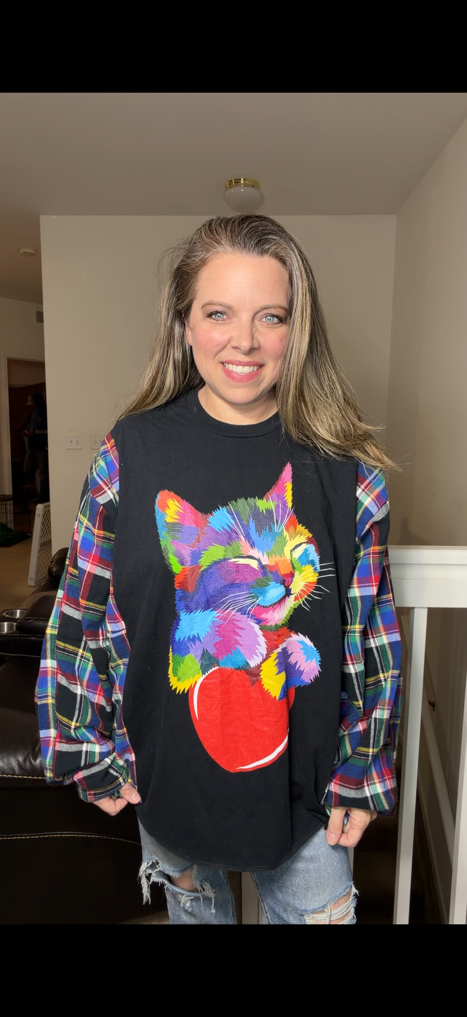 Upcycled Cat – women's 2X T-shirt with flannel sleeves ￼
