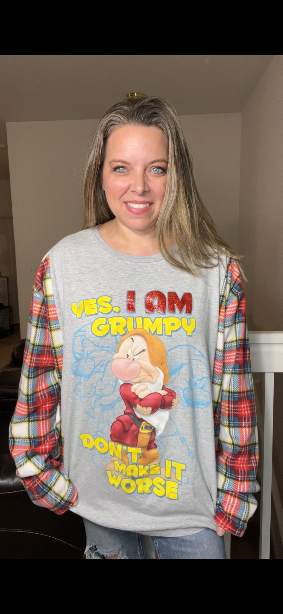 Upcycled Grumpy – women’s 4X T-shirt with fleece sleeves