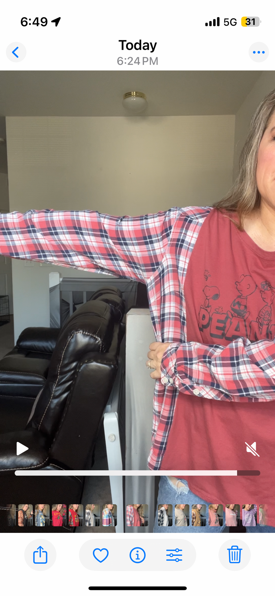 Upcycled Peanuts – women’s XL T-shirt with thin flannel sleeves