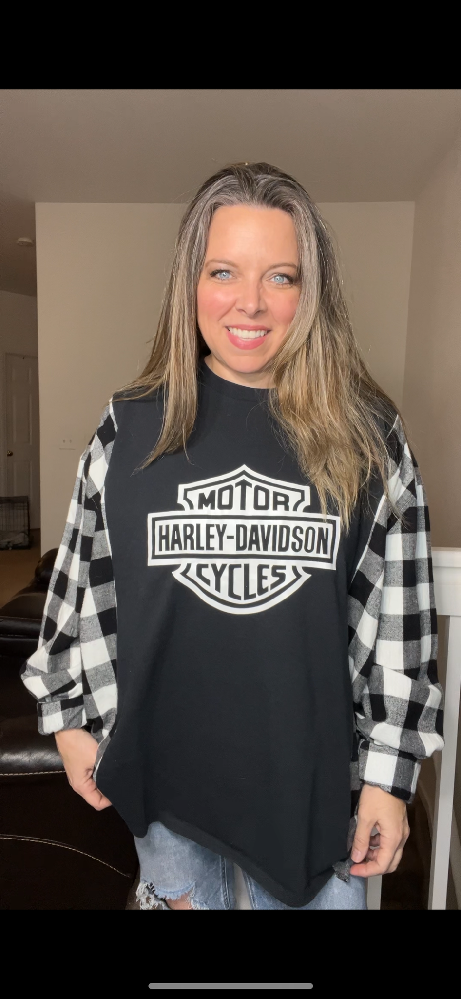 Upcycled Harley – women’s 4X T-shirt with flannel sleeves