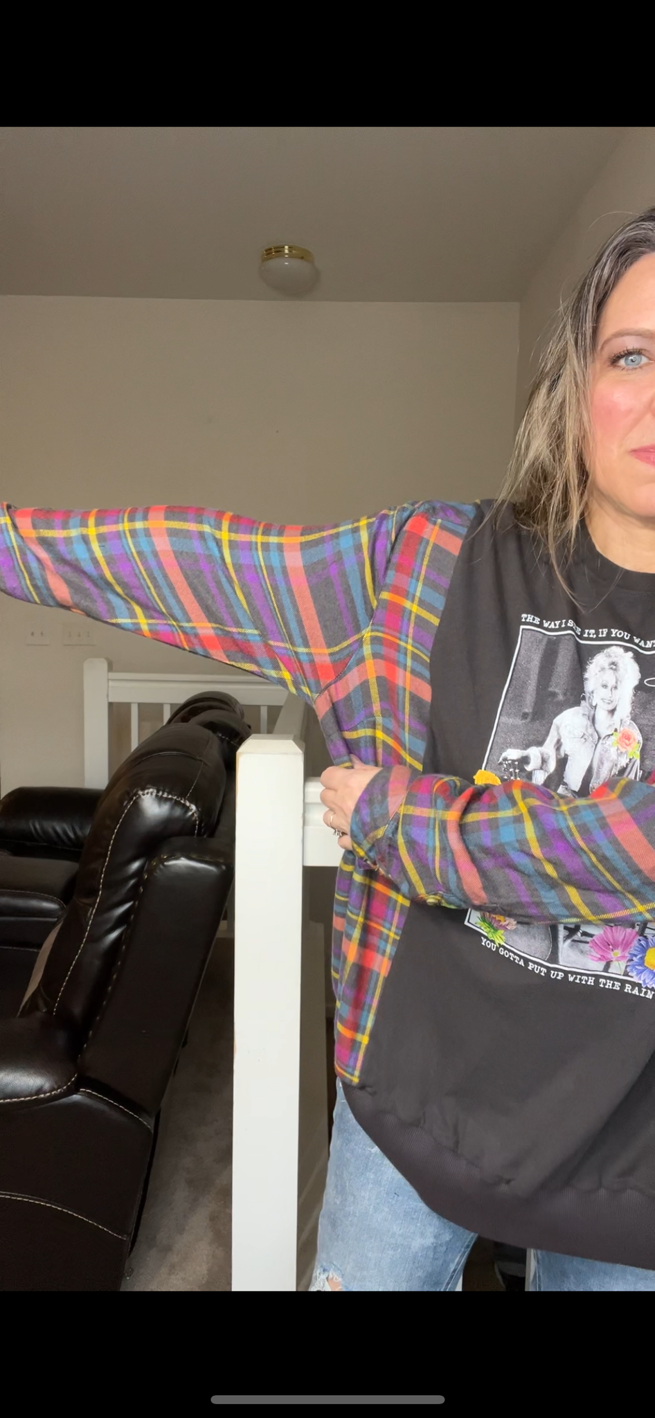 Upcycled Dolly Parton – women’s 2X/3X T-shirt with thin flannel sleeves
