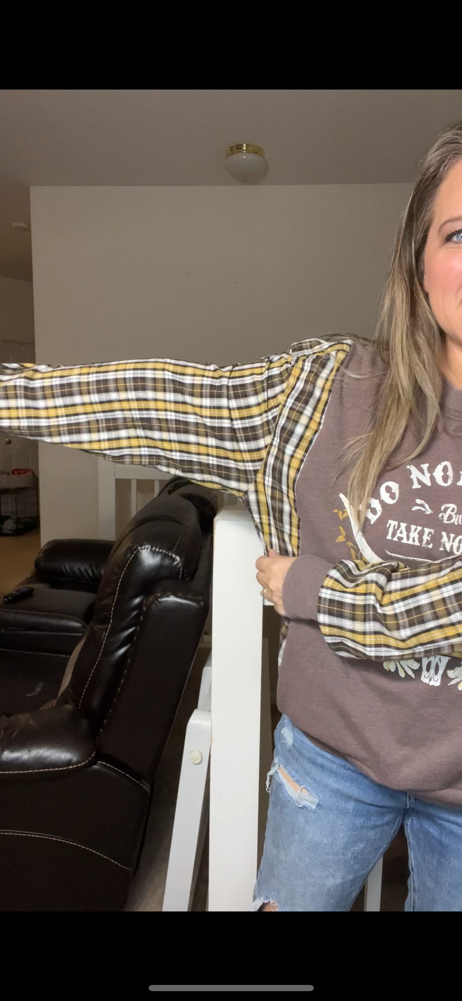 Upcycled Bull – women’s medium, thin sweatshirt with cotton sleeves