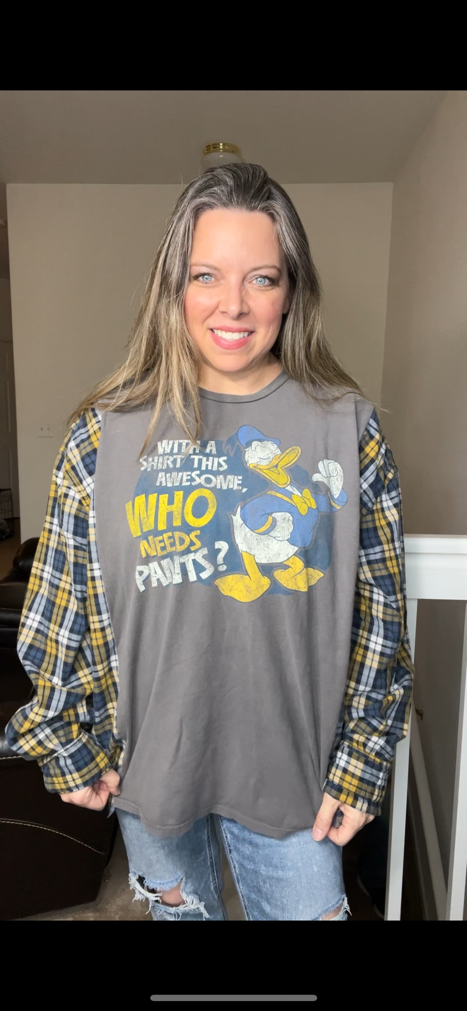Upcycled Donald duck – women’s 3X T-shirt with flannel sleeves