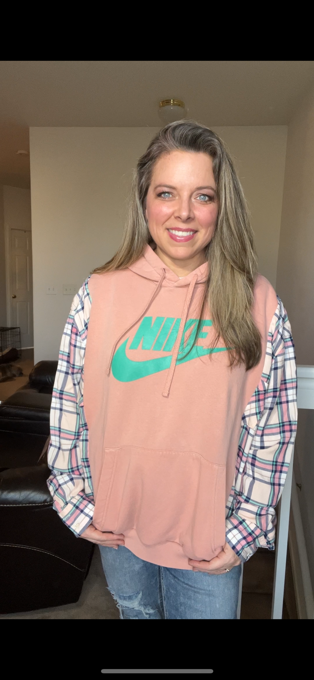 Upcycled Peach￼ Nike - Women’s XL/1X – midweight sweatshirt with thin flannel sleeves – no cuffs available￼