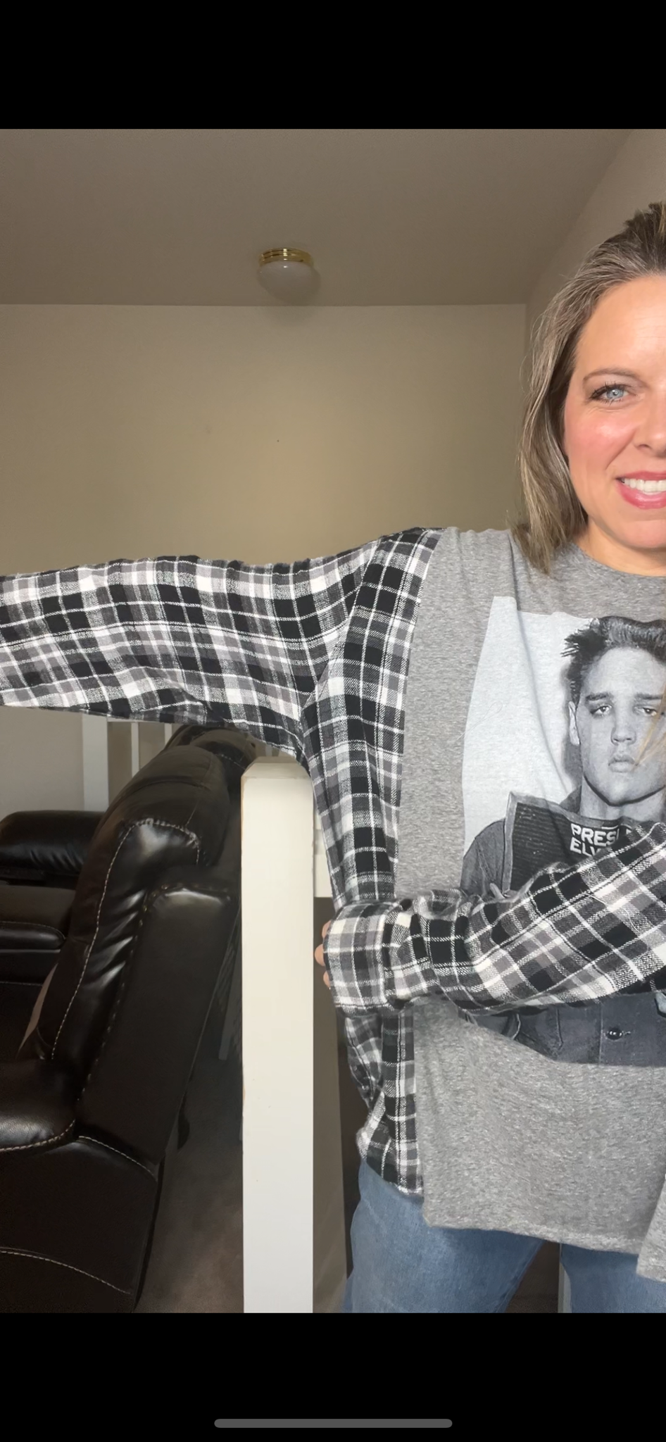 Upcycled Elvis – women’s 2X/3X T-shirt with flannel sleeves