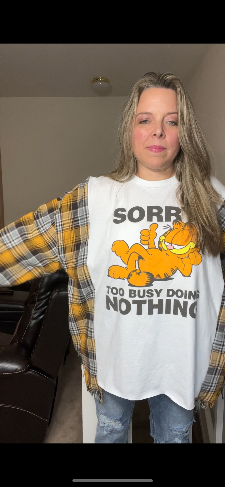 Upcycled Garfield – women’s 1X tshirt with thin flannel sleeves￼