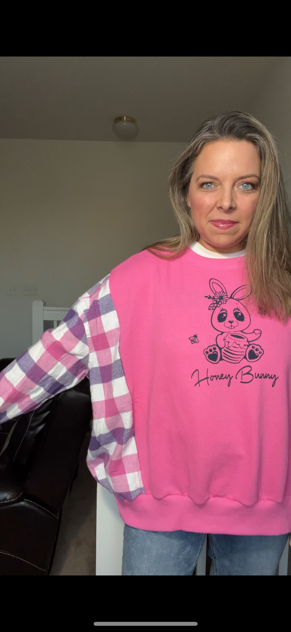 Upcycled Honey Bunny Pink – women’s XL/1X – thin sweatshirt with flannel sleeves￼