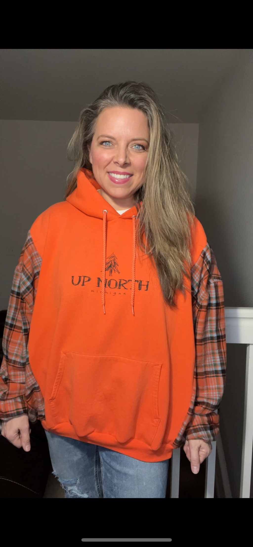 Upcycled Upnorth – women’s 1X – middleweight sweatshirt with flannel sleeves￼