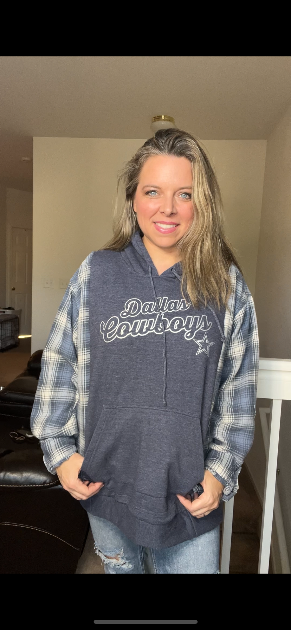 Upcycled Cowboys – women’s 1X – midweight sweatshirt with flannel sleeves￼