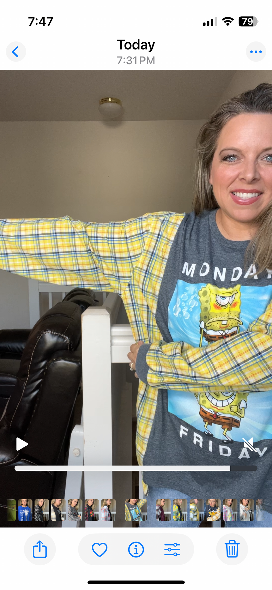 Upcycled SpongeBob – women’s 1X/2X T-shirt with cotton sleeves
