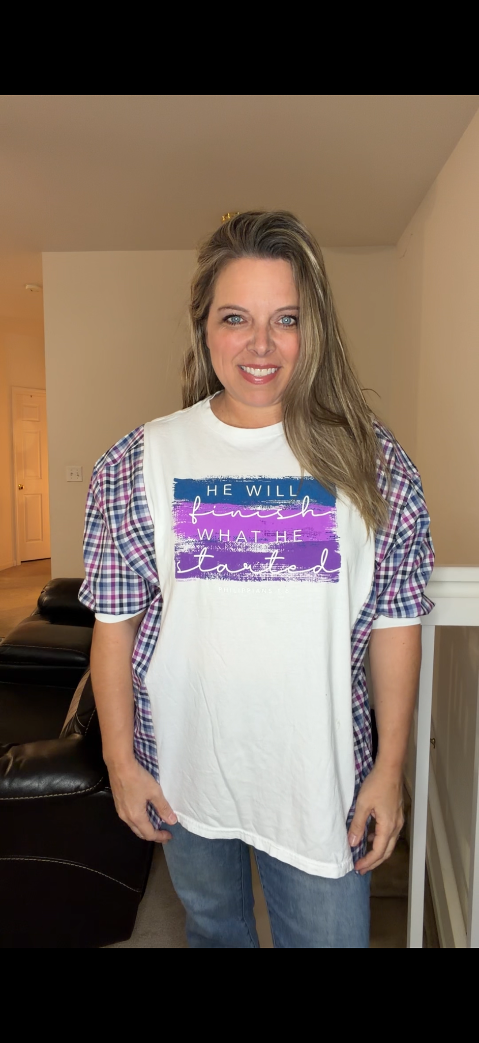 Upcycled Finish - women's medium/large T-shirt with short sleeves