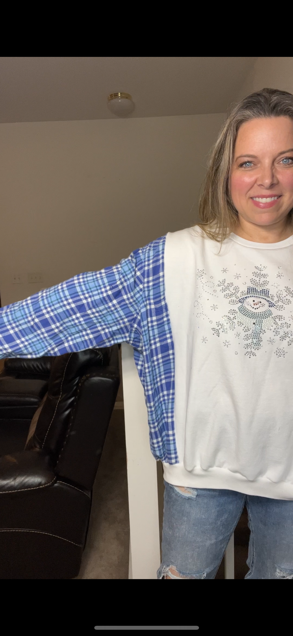 Upcycled snowman - women’s 1X – midweight sweatshirt with flannel sleeves