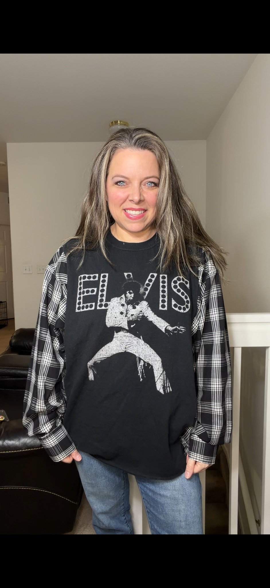 Upcycled Elvis - women's one X T-shirt with thin cotton sleeves