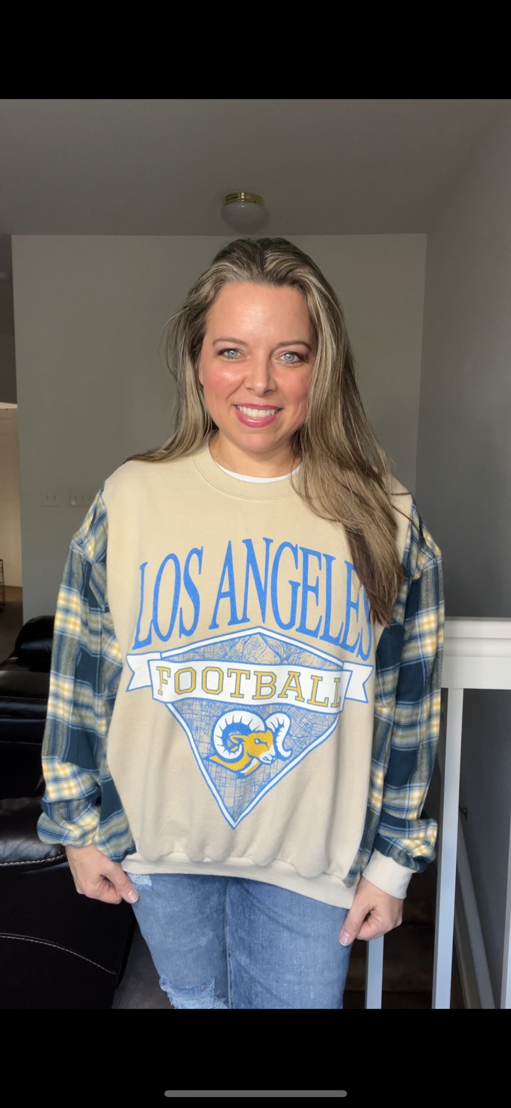 Upcycled Rams – women’s M/L – midweight sweatshirt with flannel sleeves ￼