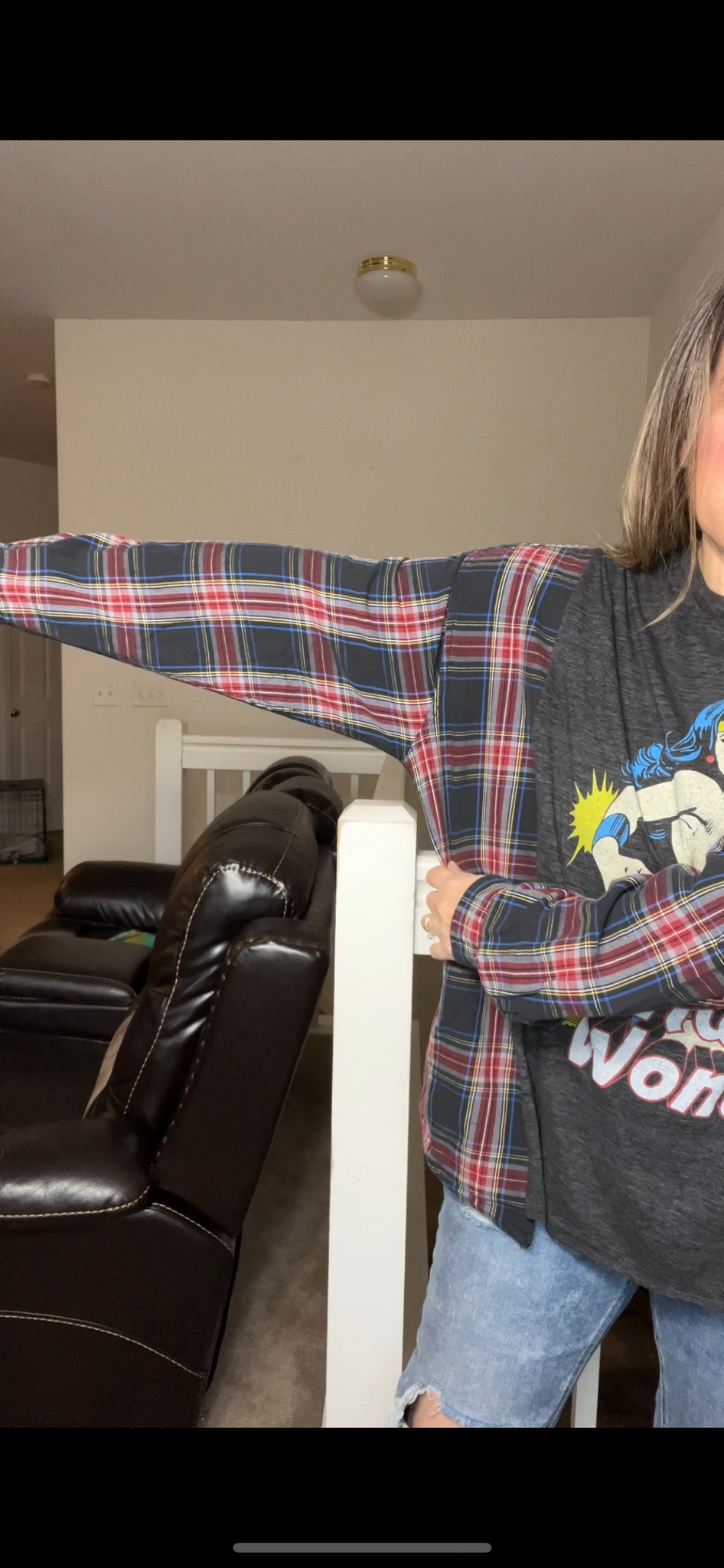 Upcycled Wonder woman – women’s 2X thin T-shirt with flannel sleeves