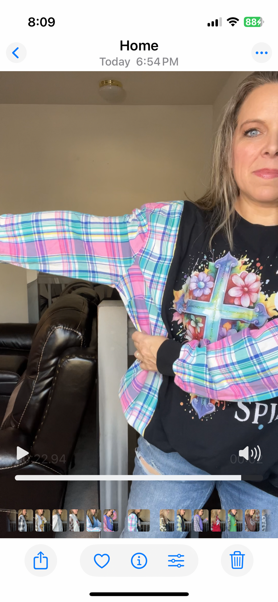 Upcycled Cross – women’s 1X/2X T-shirt with cotton sleeves – sleeves more fitted