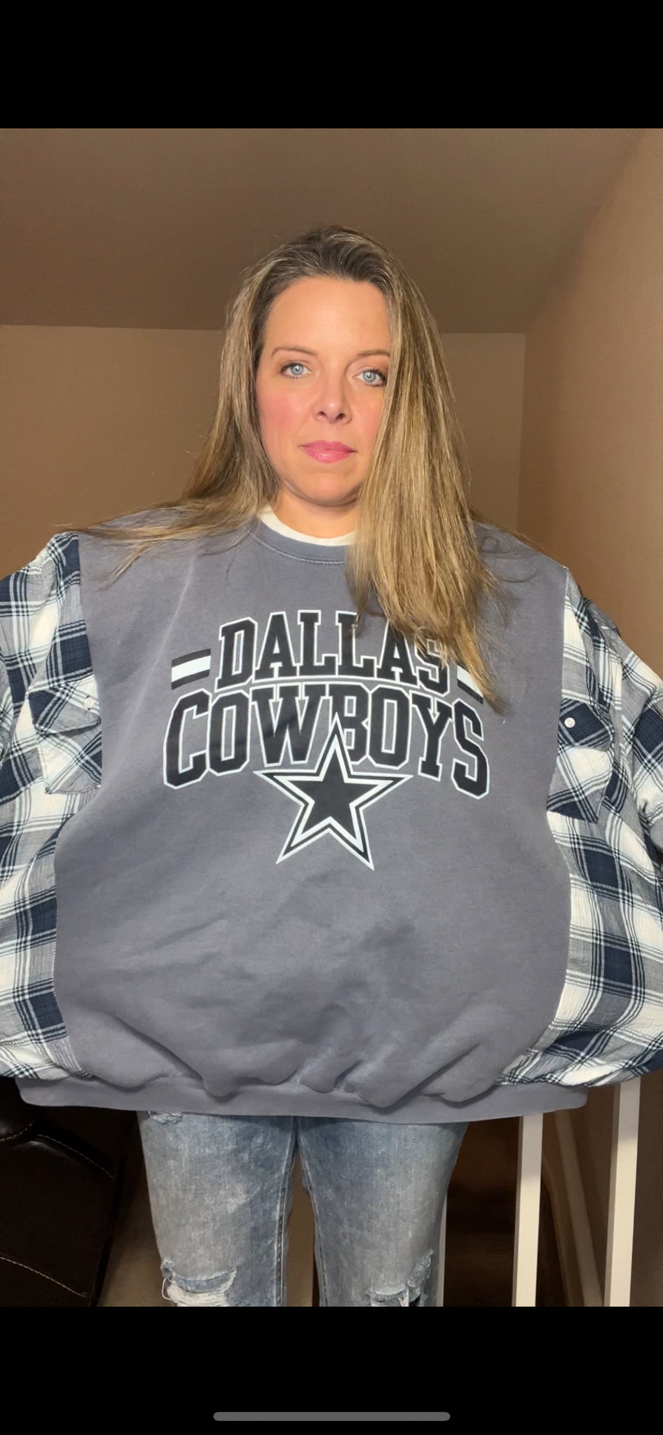 Cowboys - woman’s 3X - thick sweatshirt with soft cotton sleeves ￼