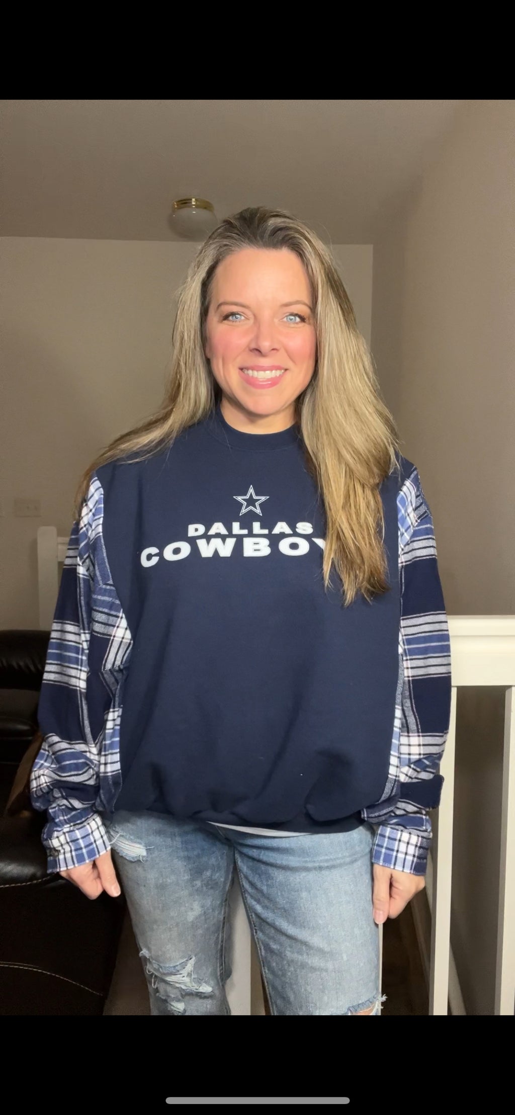 Dallas Cowboys - woman’s M/L