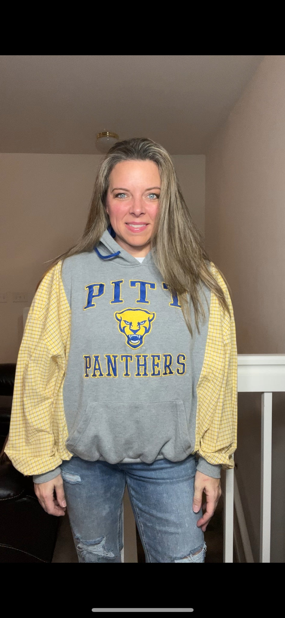 Pitt Panthers - woman’s S/M
