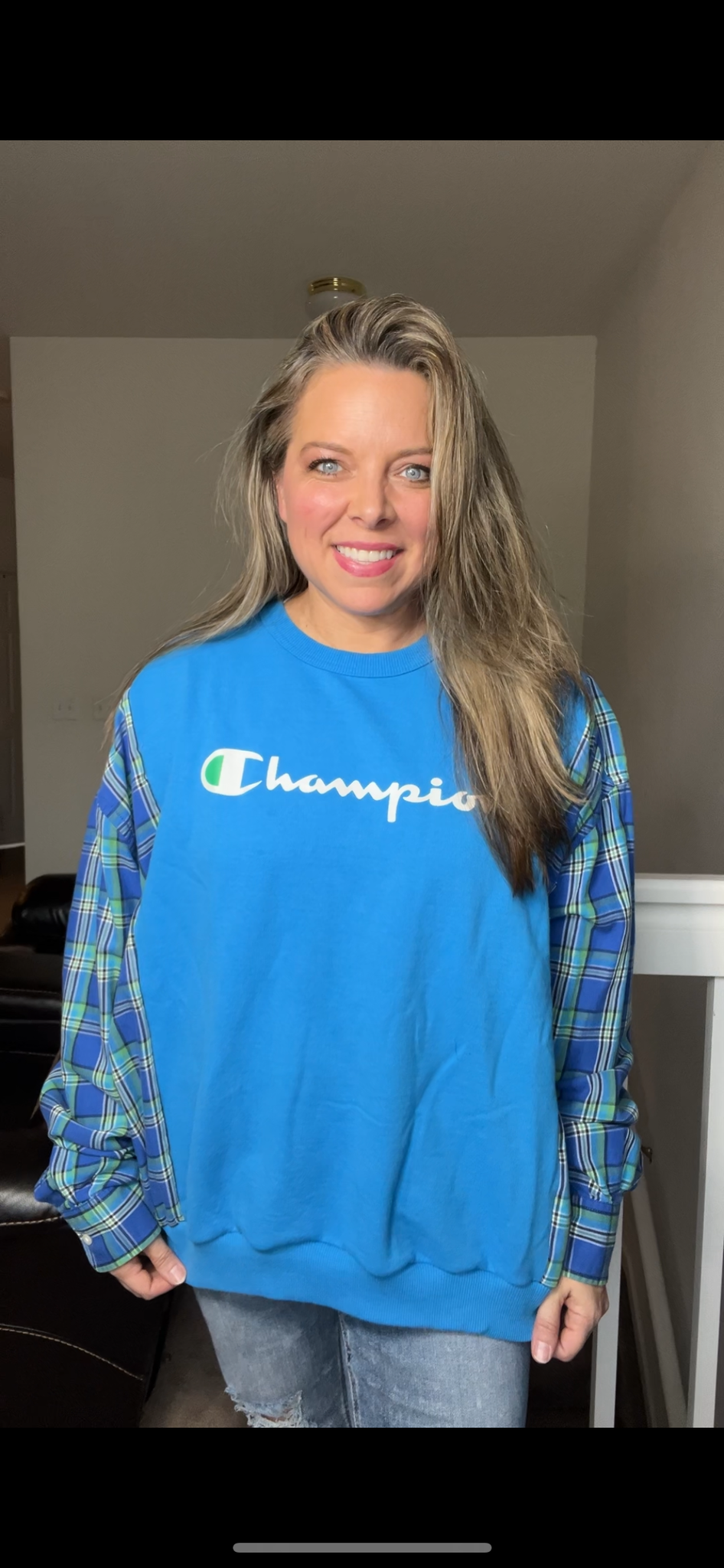 Upcycled Champion Blue - women’s XL – midweight sweatshirt with flannel sleeves ￼