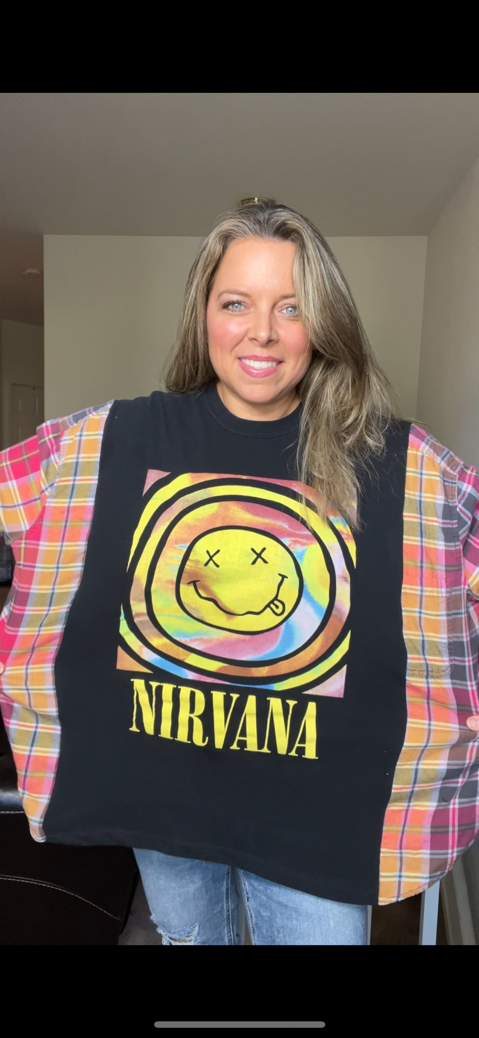 Upcycled Nirvana – women’s 2X – Tshirt with thin flannel sleeves￼