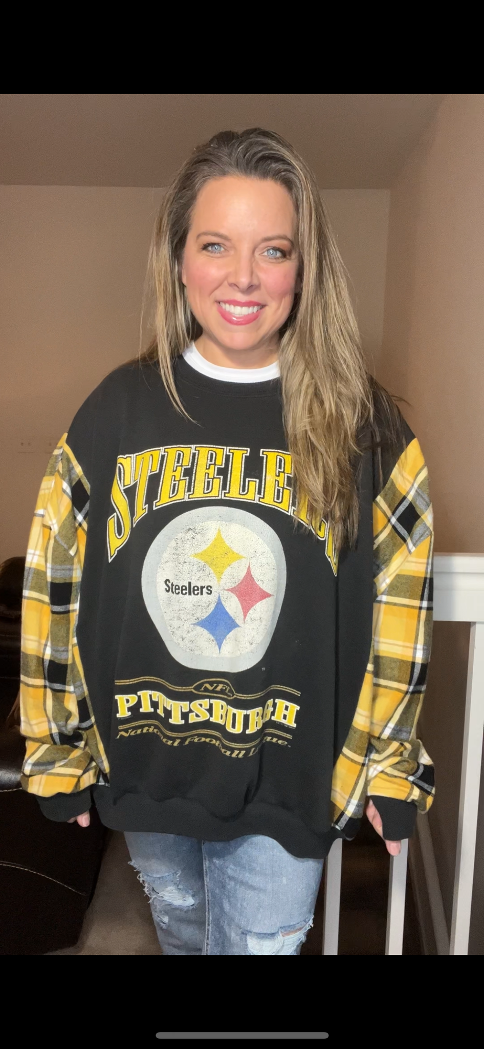 Upcycled Steelers – women’s 3X – midweight sweatshirt with flannel sleeves￼