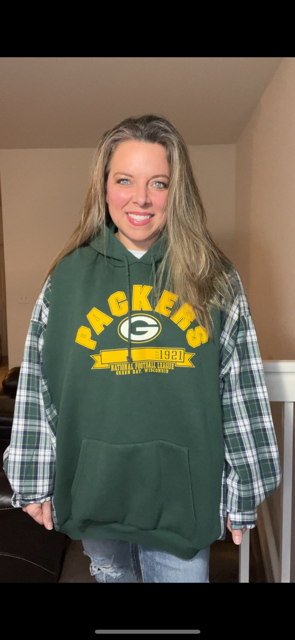 Upcycled Green Bay – women’s 3X – midweight sweatshirt with flannel sleeves￼