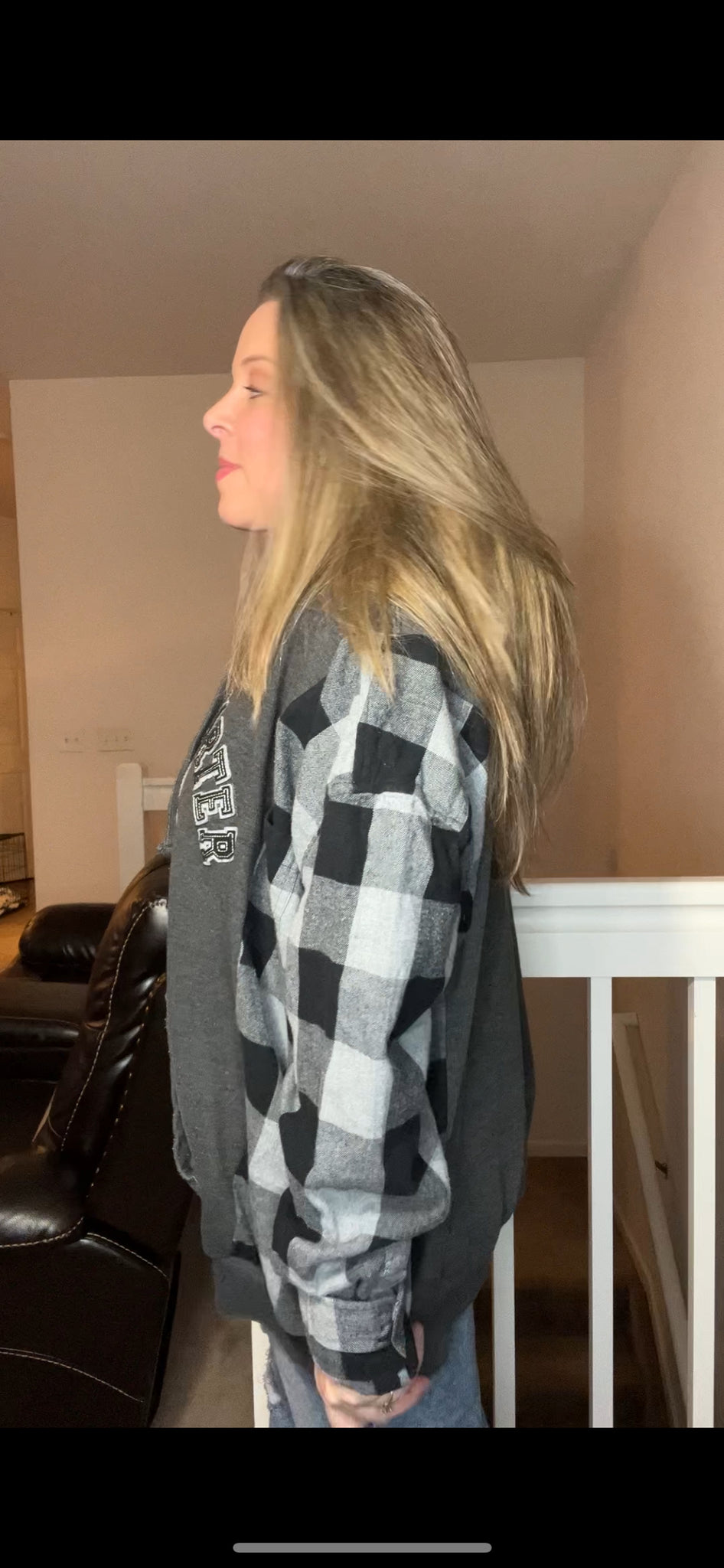 Upcycled New Orleans – women’s one X – soft fix sweatshirt with flannel sleeves