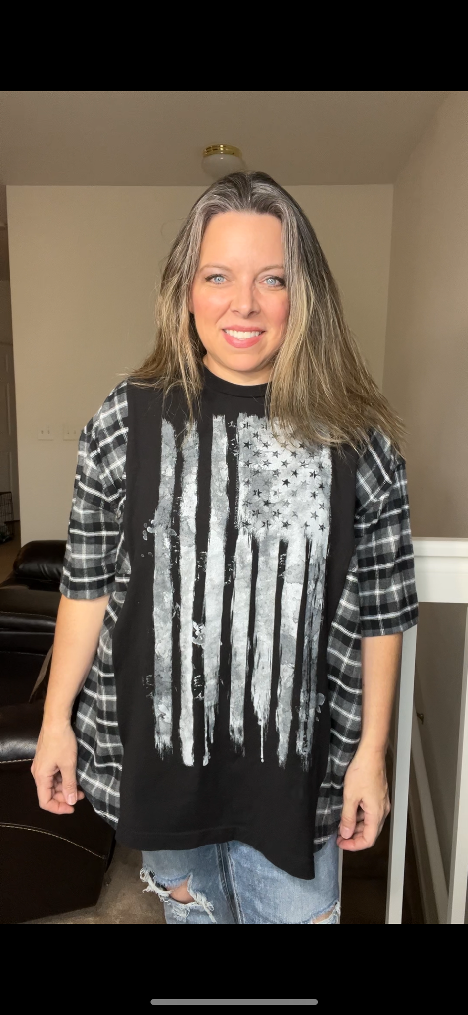 Upcycled flag – women’s 2X T-shirt with short flannel sleeves