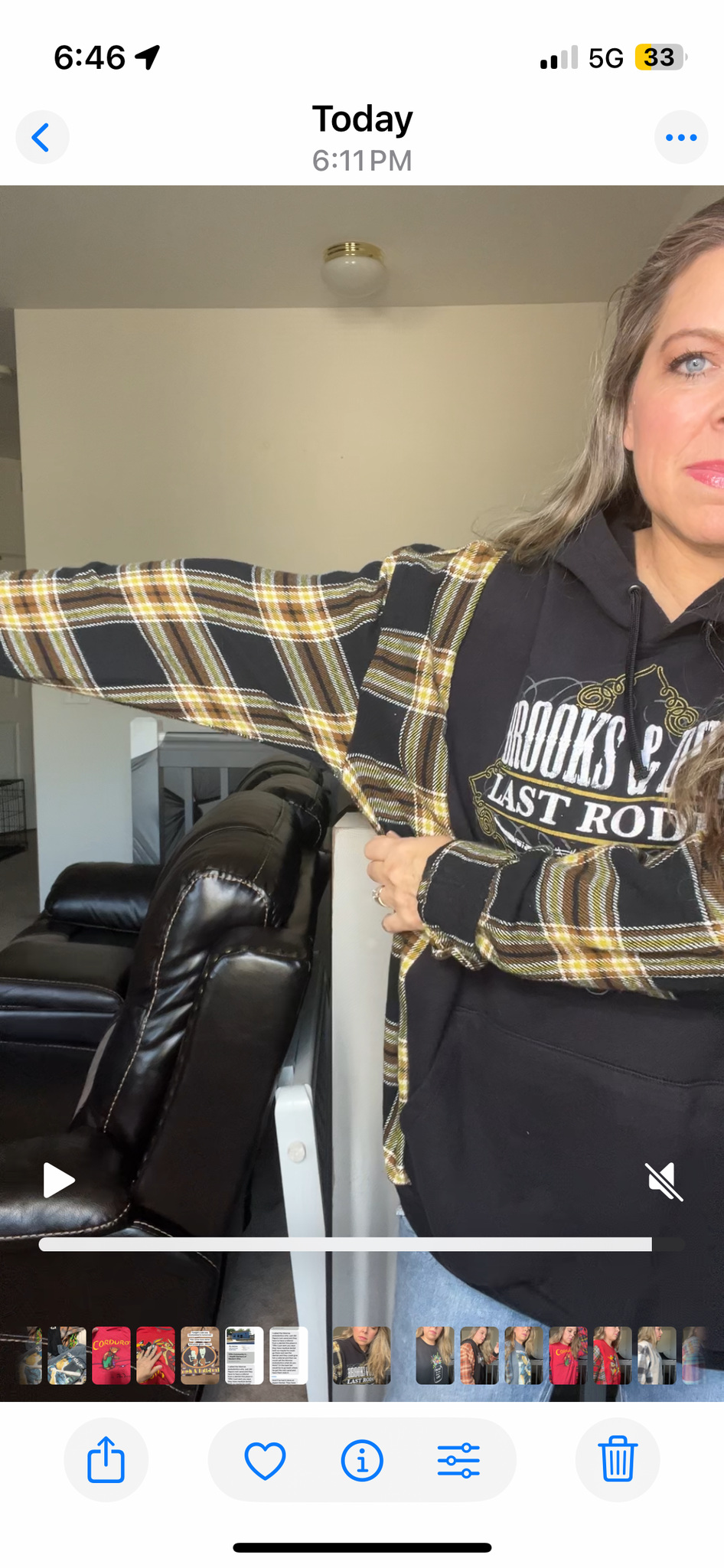 Upcycled Brooks and Dunn – women’s 3X midweight sweatshirt with flannel sleeves