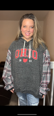 Upcycled Ohio – women’s 4X – thin sweatshirt with flannel sleeves￼