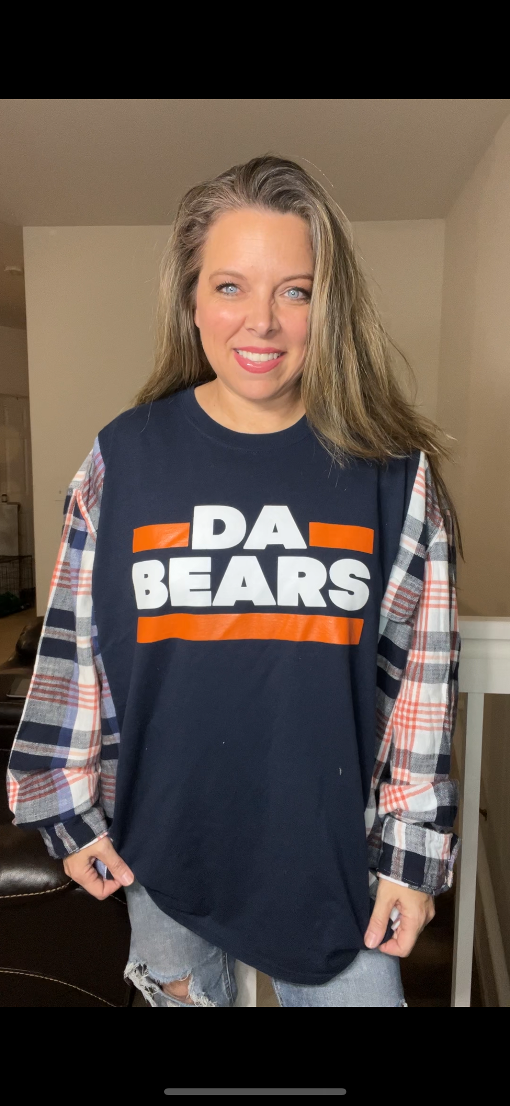 Upcycled Bears – women’s 4X T-shirt with flannel sleeves