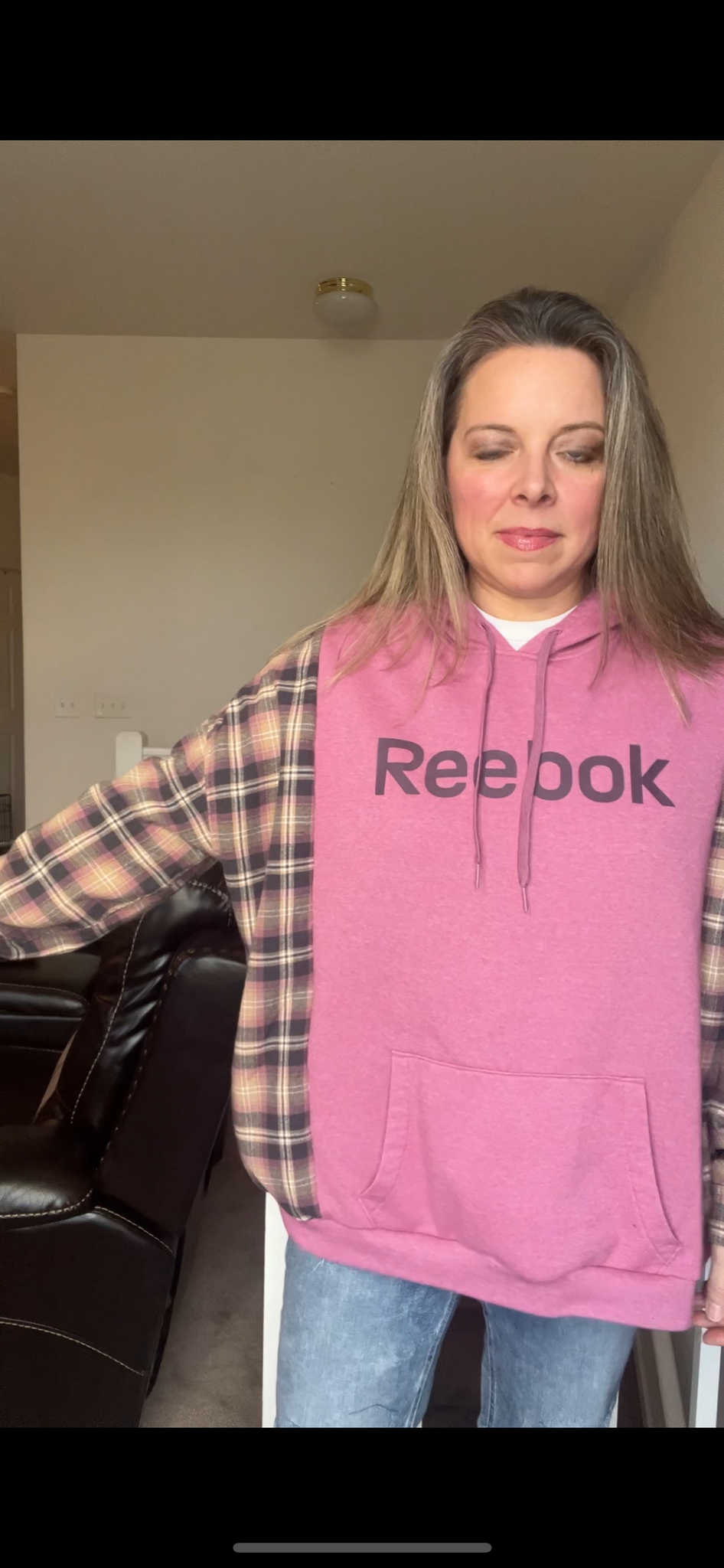 Upcycled Reebok – women’s XL – midweight sweatshirt with flannel sleeves￼