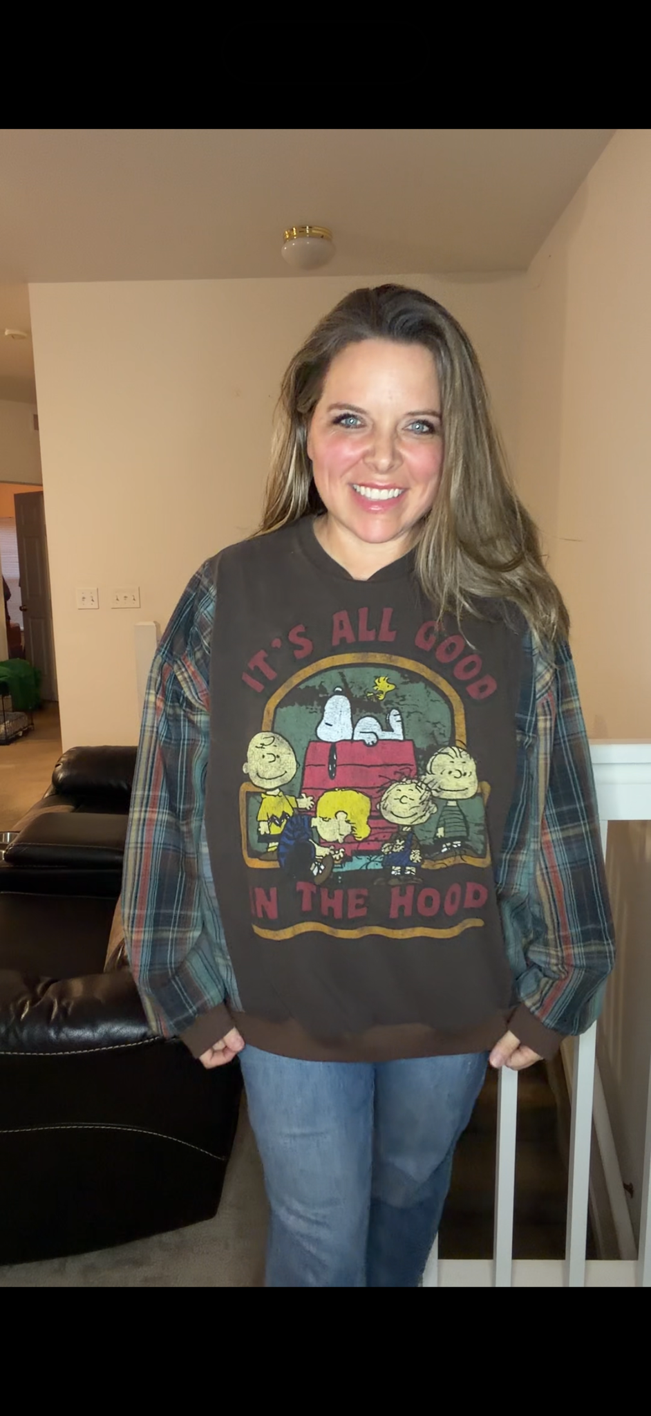 Upcycled Peanuts Hood - women's XL T-shirt with cotton sleeves