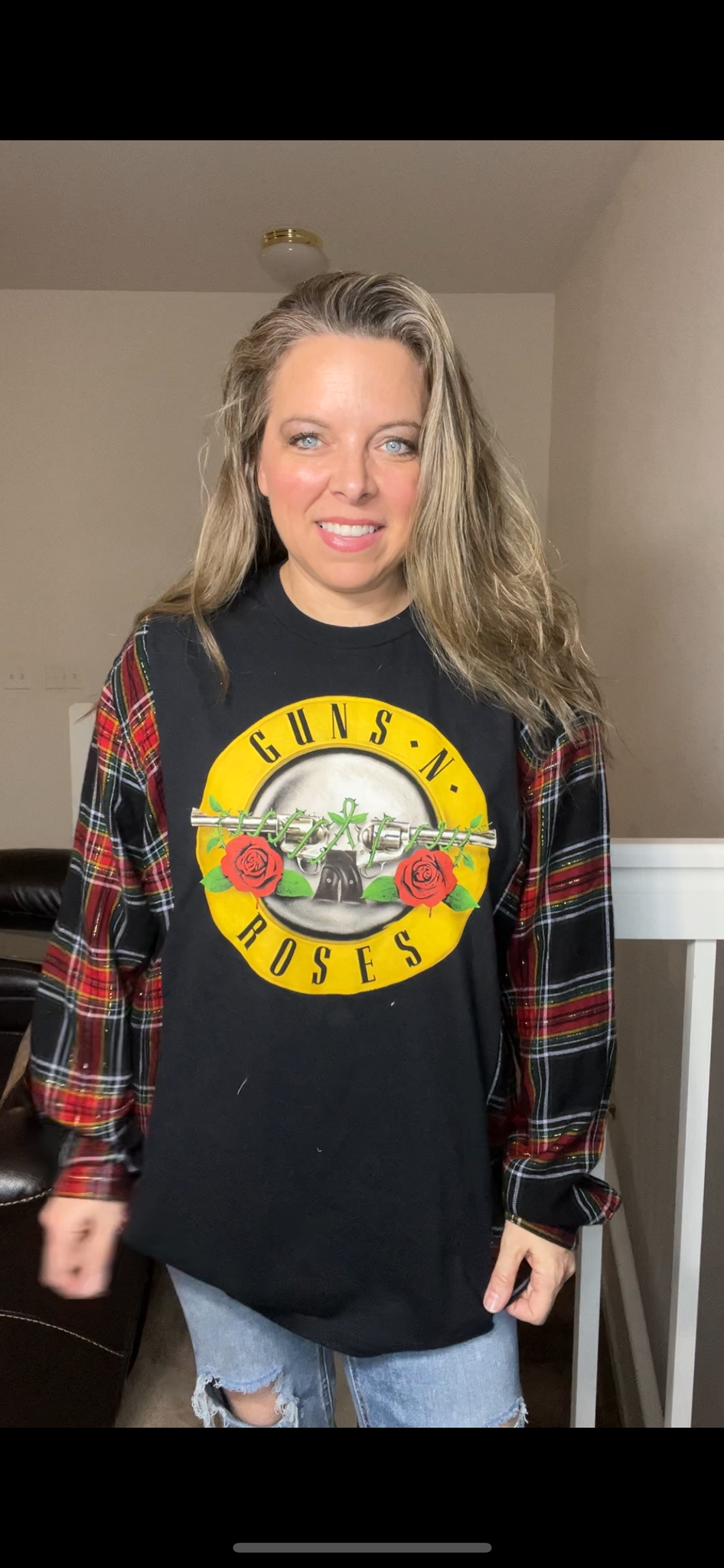 Upcycled Guns N’ Roses – women’s large/XL T-shirt with thin flannel sleeves – sleeves more narrow