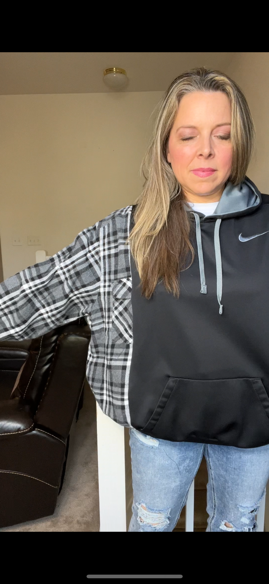 Upcycled Nike Black - women’s XL midweight sweatshirt with flannel sleeves￼