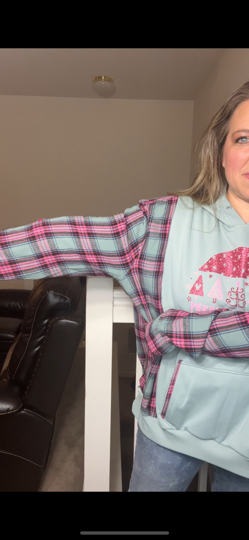 Upcycled Merry and Bright – women's 1X – thin sweatshirt with flannel sleeves ￼